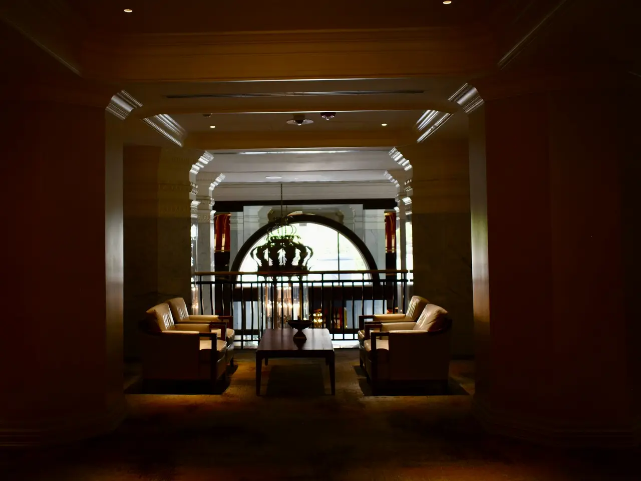 Teak lobby lounge with armchairs